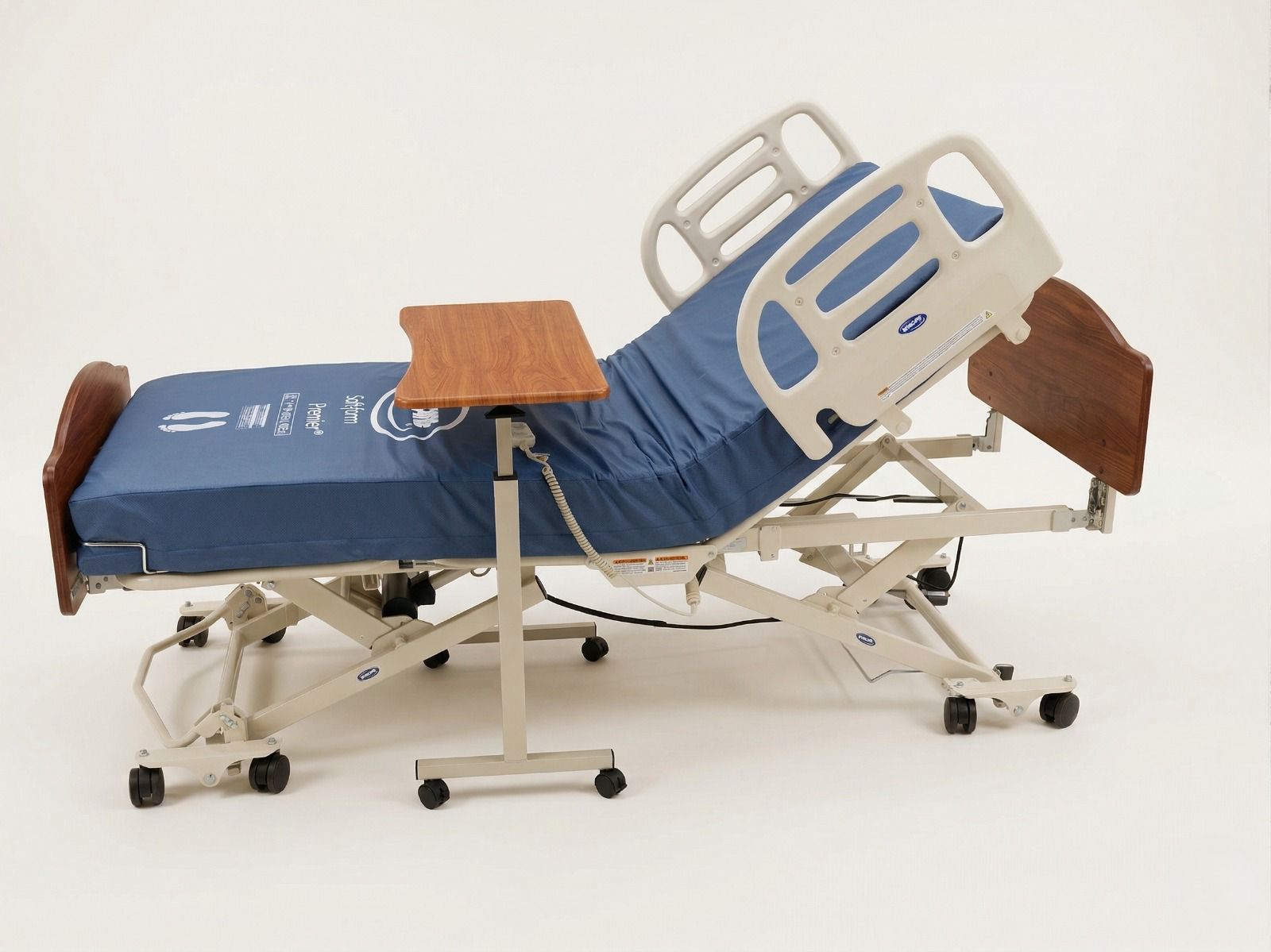 Buy CS7 Series Hospital Bed – Durable, Comfortable & Caregiver-Friendly Design